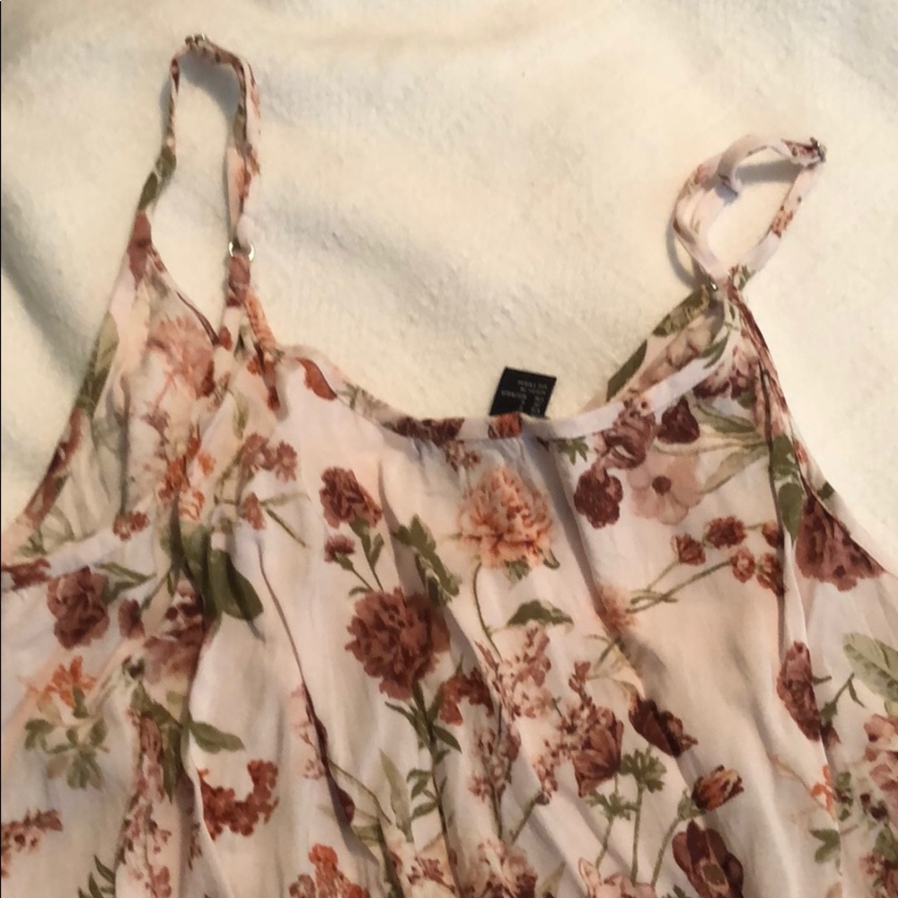 Romper - Picture 3 of 3